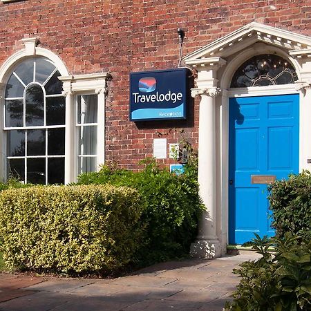 Travelodge Birmingham Kingswinford Exterior foto