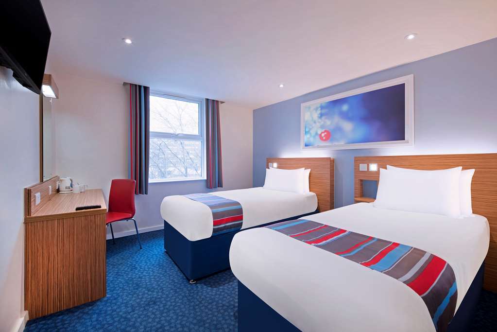 Travelodge Birmingham Kingswinford Cameră foto